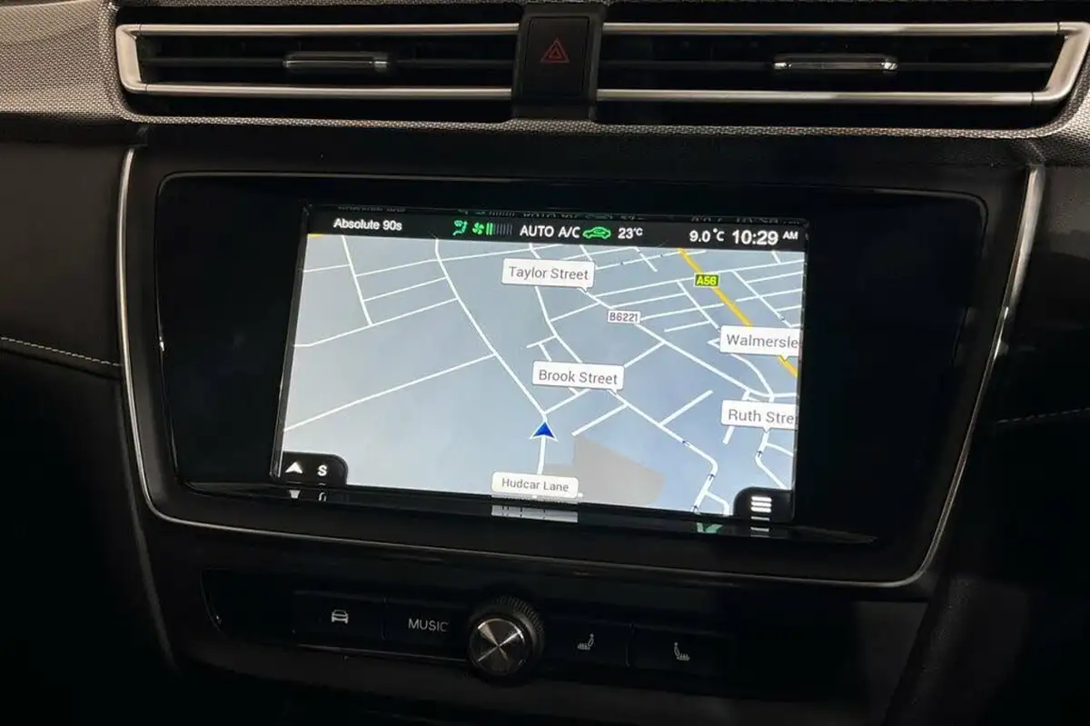 2022-mg-mg5-e-exclusive-ev-long-range-big-13