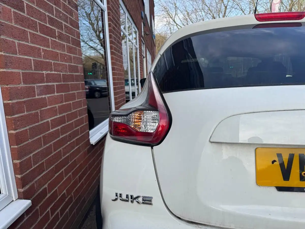 2016-nissan-juke-12-dig-t-n-connecta-ss-big-12
