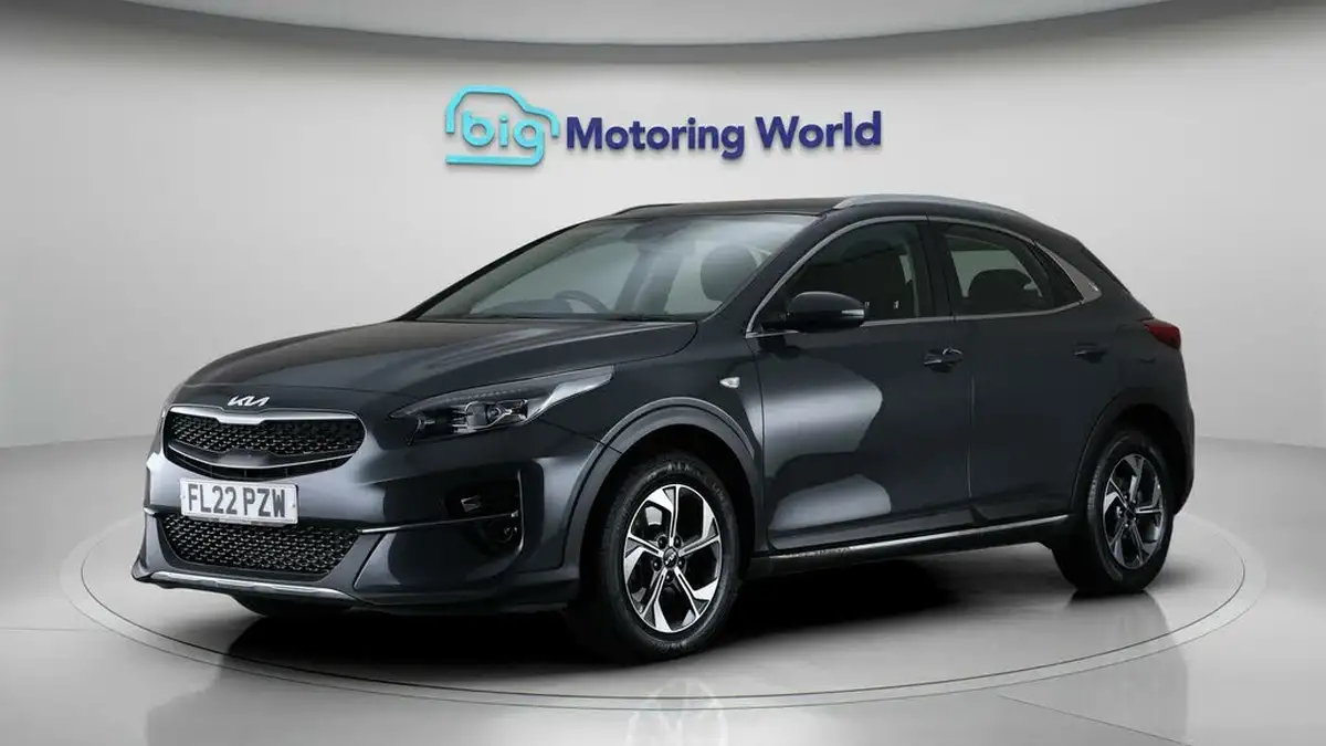 2022-kia-xceed-10-t-gdi-2-big-3