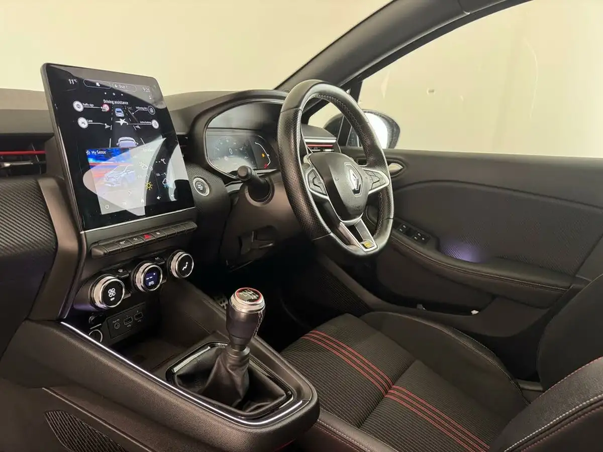 2022-renault-clio-10-tce-rs-line-rs-line-big-11