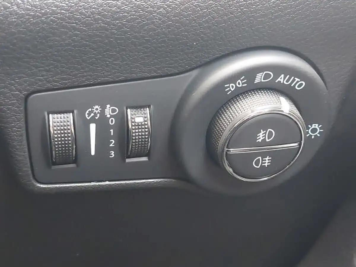 2024-jeep-compass-13-gse-s-big-13