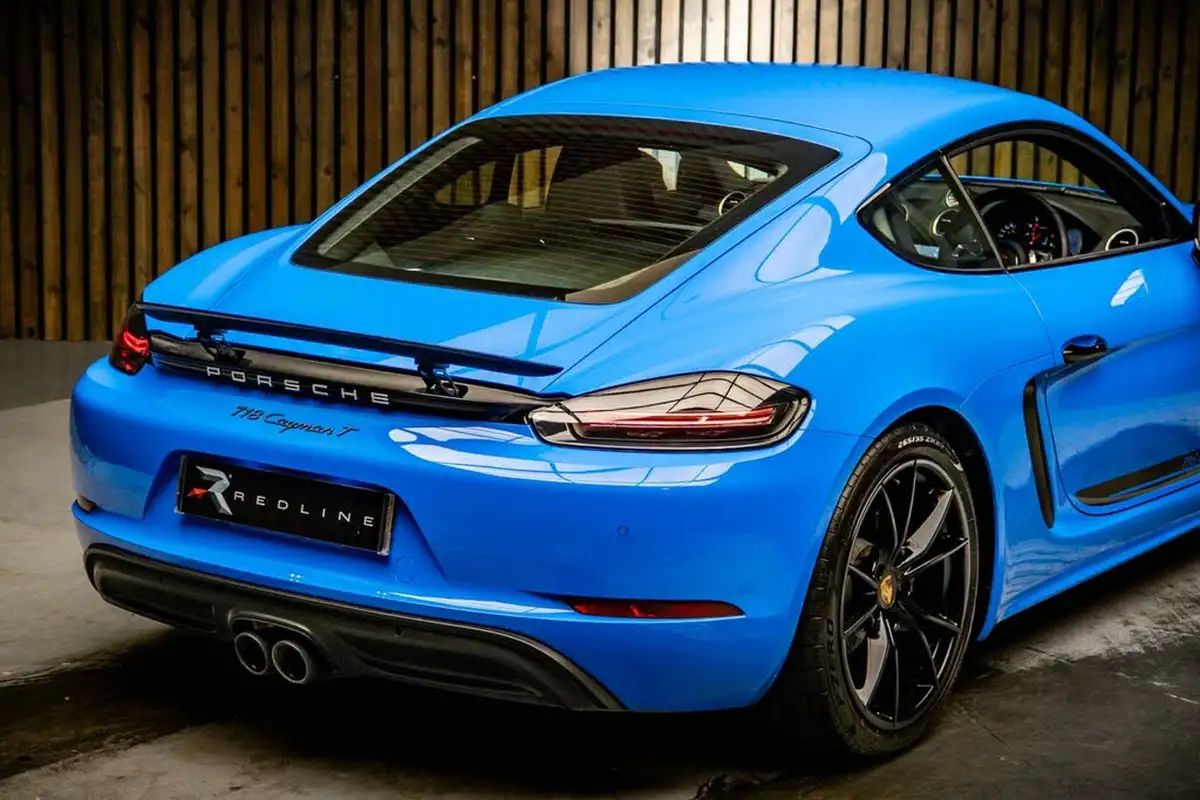 2022-porsche-cayman-718-20-cayman-t-pdk-big-21