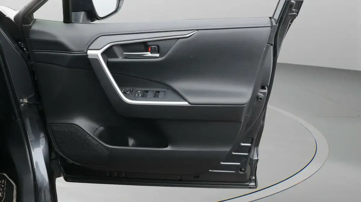 2020-toyota-rav4-25-vvt-i-icon-big-15