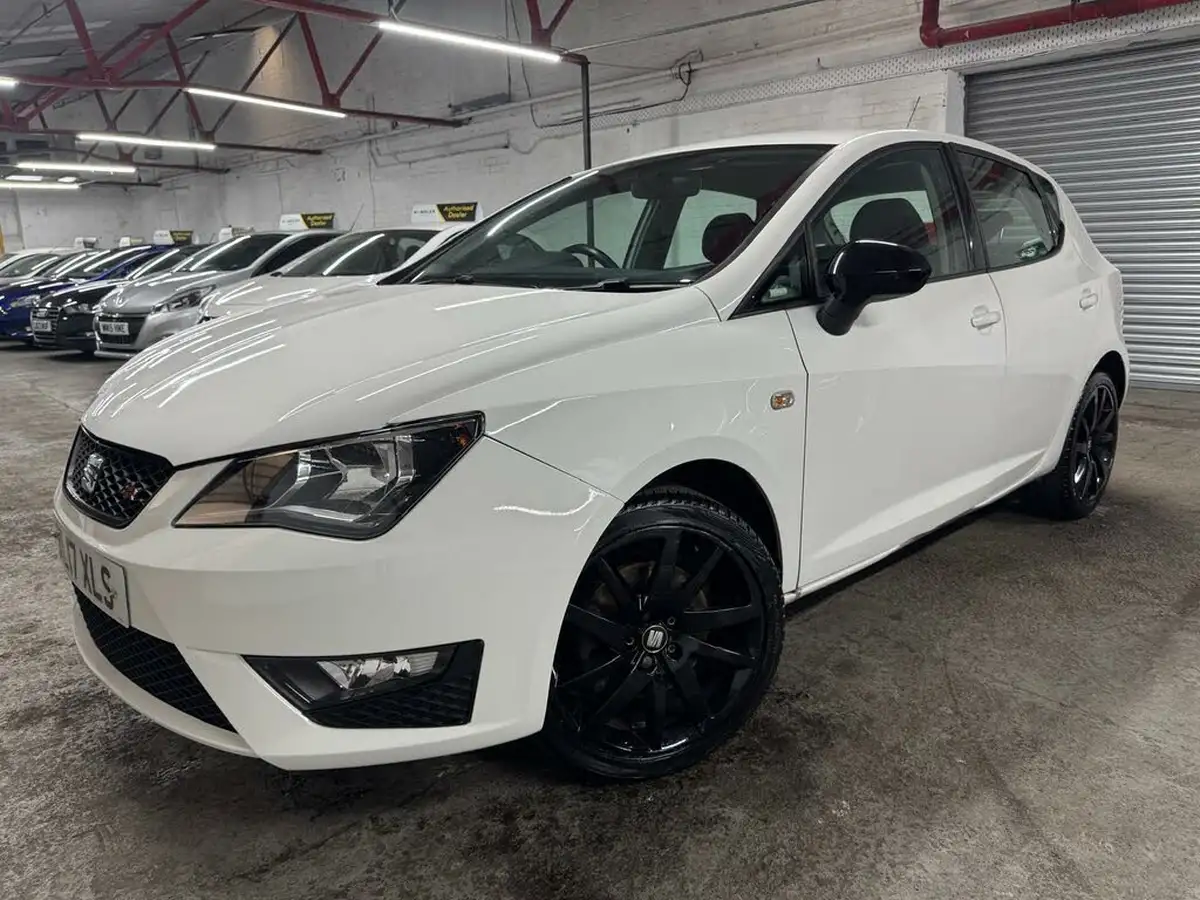 2017-seat-ibiza-12-tsi-fr-technology-110ps-hatchback-5d-big-0