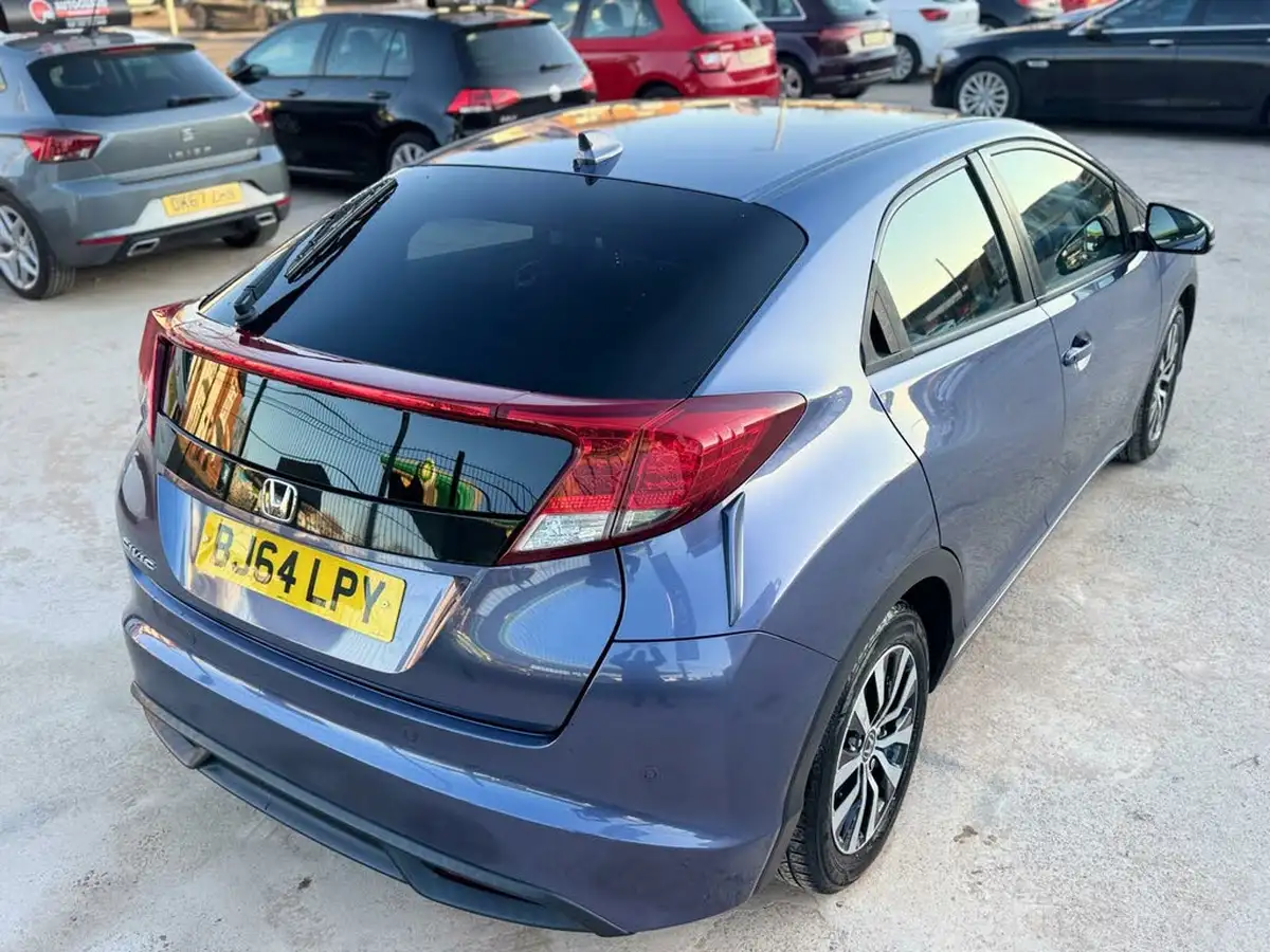 2014-honda-civic-16td-se-plus-t-hatchback-big-20