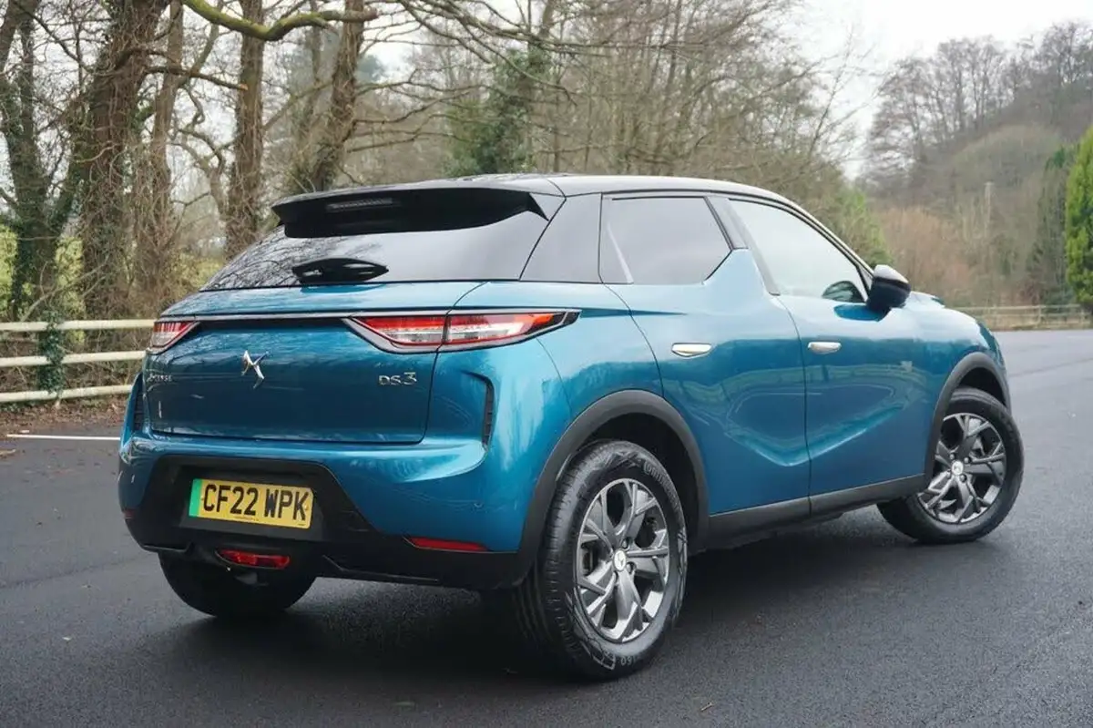 2022-ds-ds-3-crossback-e-tense-bastille-big-6
