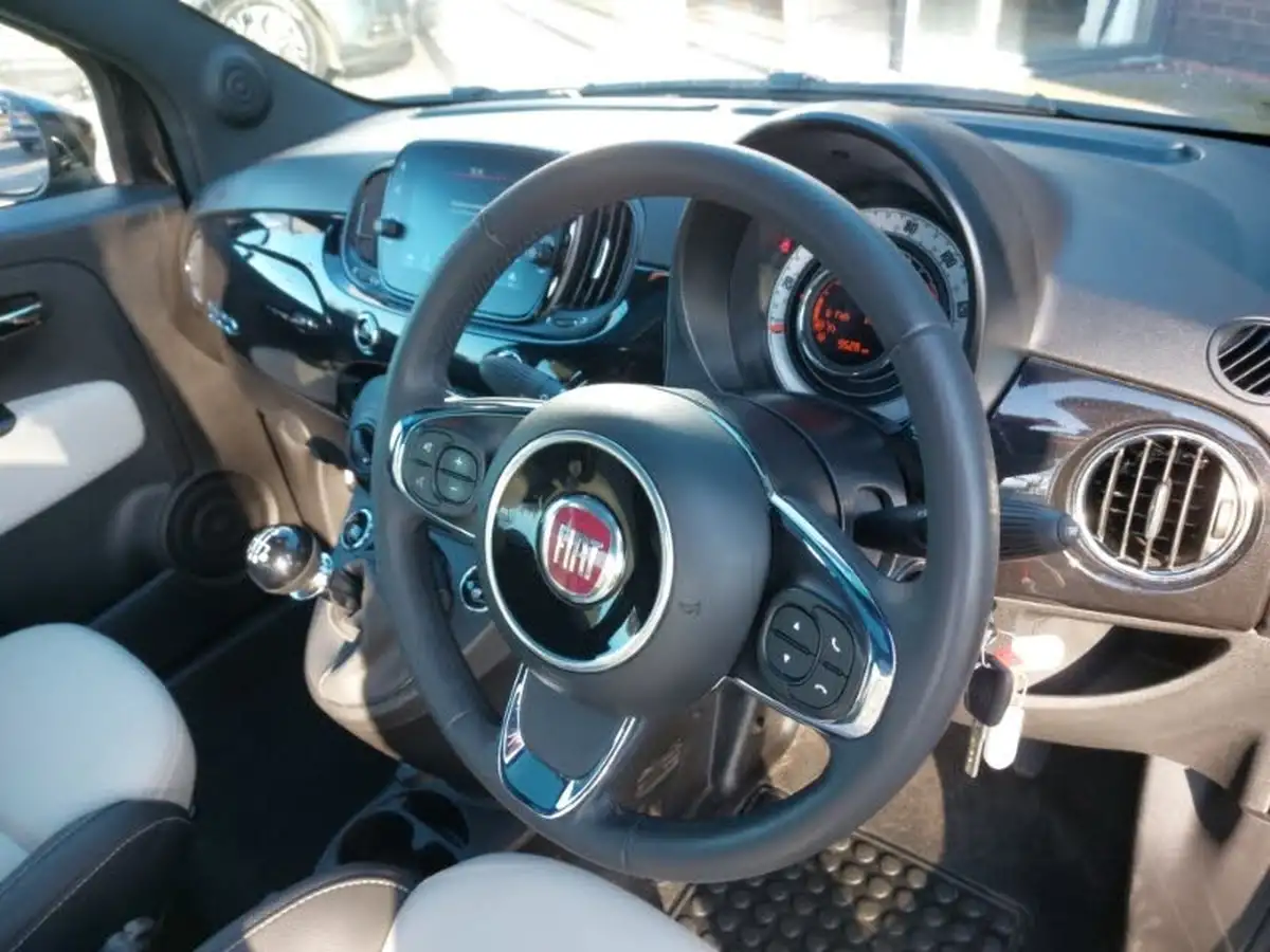 2023-fiat-500-10-dolcevita-big-10
