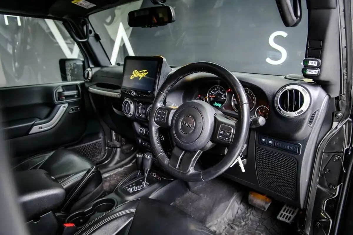2018-jeep-wrangler-36-rubicon-5d-big-3