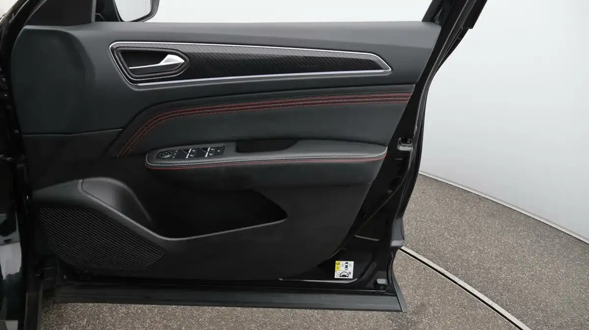 2022-renault-arkana-16-rs-line-big-15