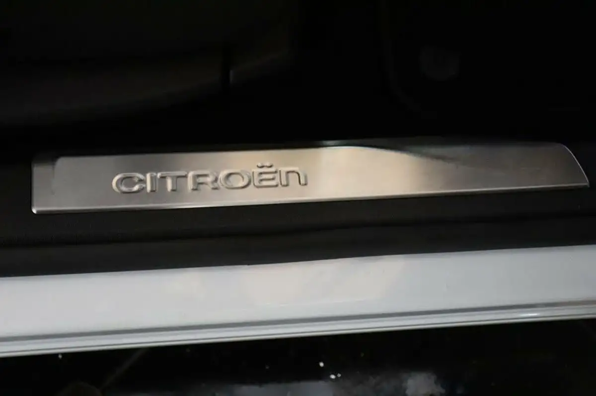 2021-citroen-c5-aircross-15bluehdi-shine-plus-big-26