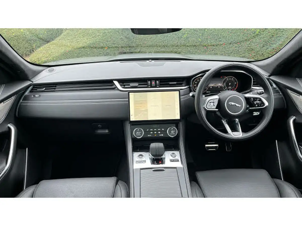 2024-jaguar-f-pace-20-d200-r-dynamic-hse-black-big-8