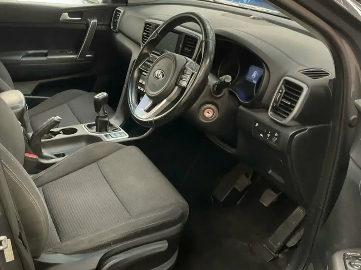 2019-kia-sportage-16-gdi-2-big-4