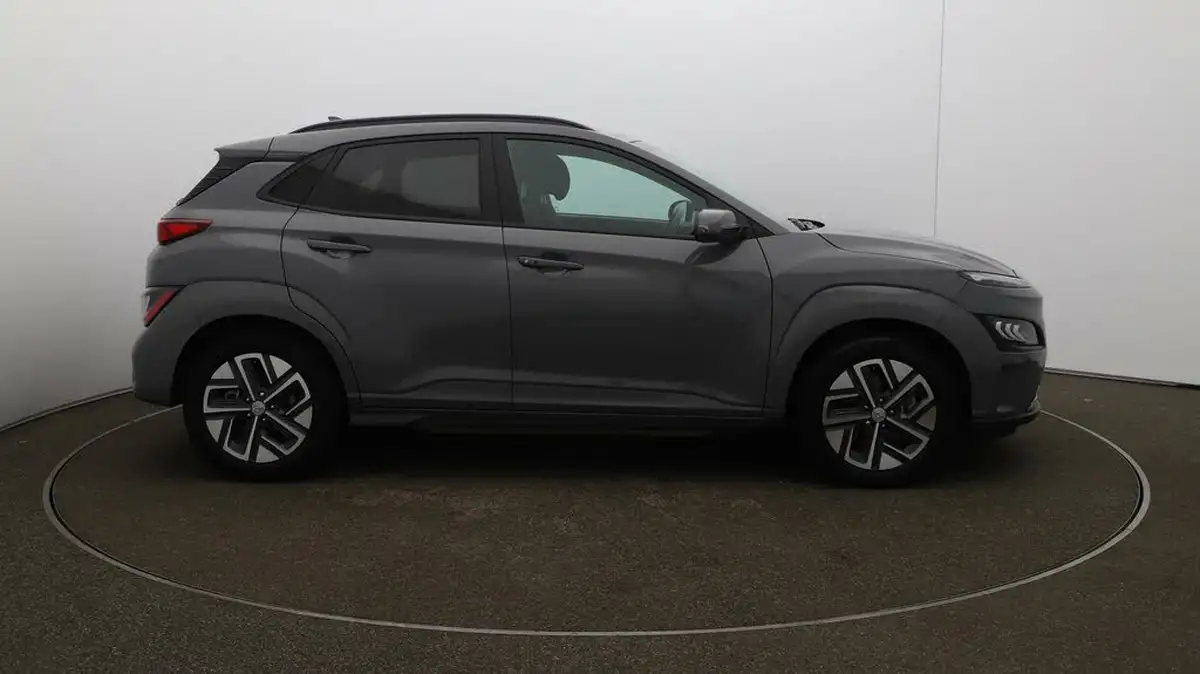 2023-hyundai-kona-e-premium-136ps-39kwh-big-40