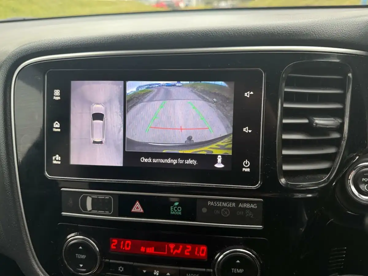 2018-mitsubishi-outlander-24-4hs-phev-big-2