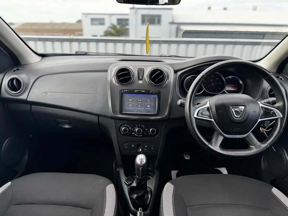 2018-dacia-sandero-stepway-09-tce-comfort-big-8