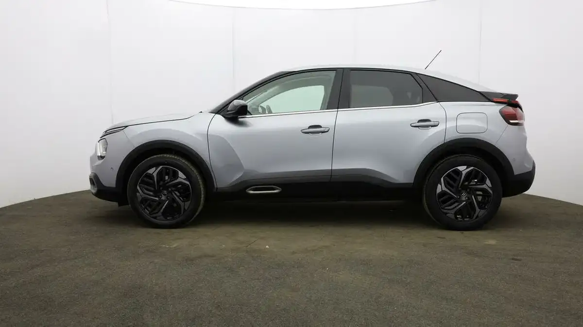 2021-citroen-c4-12-puretech-shine-130ps-eat8-big-68