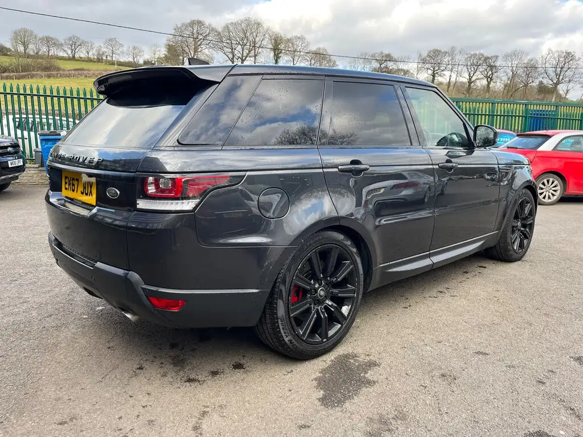 2017-land-rover-range-rover-sport-30-sd-v6-hse-dynamic-306ps-big-6