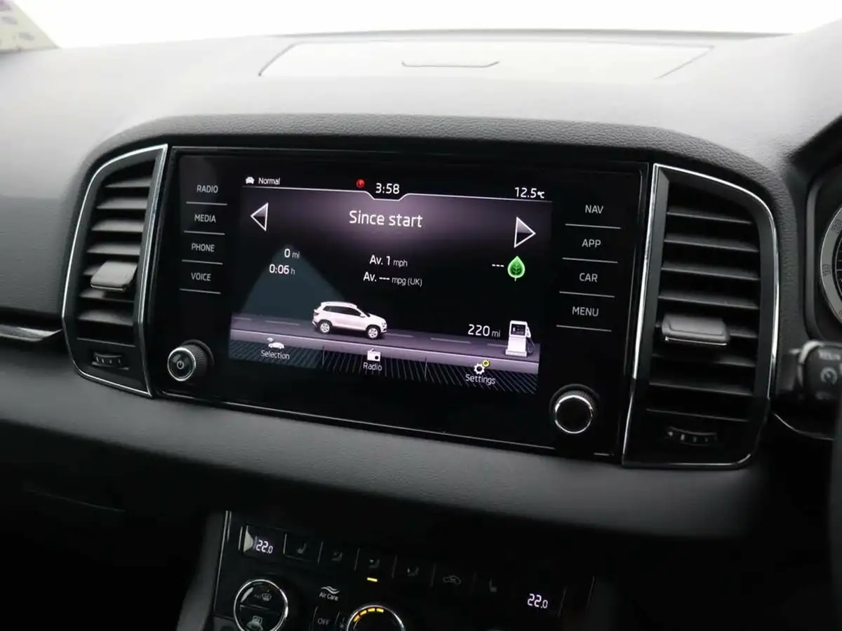 2020-skoda-karoq-15-tsi-se-l-dsg-big-24