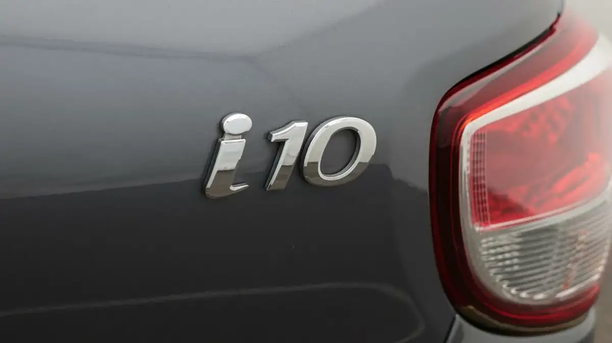 2019-hyundai-i10-10-se-67ps-big-21