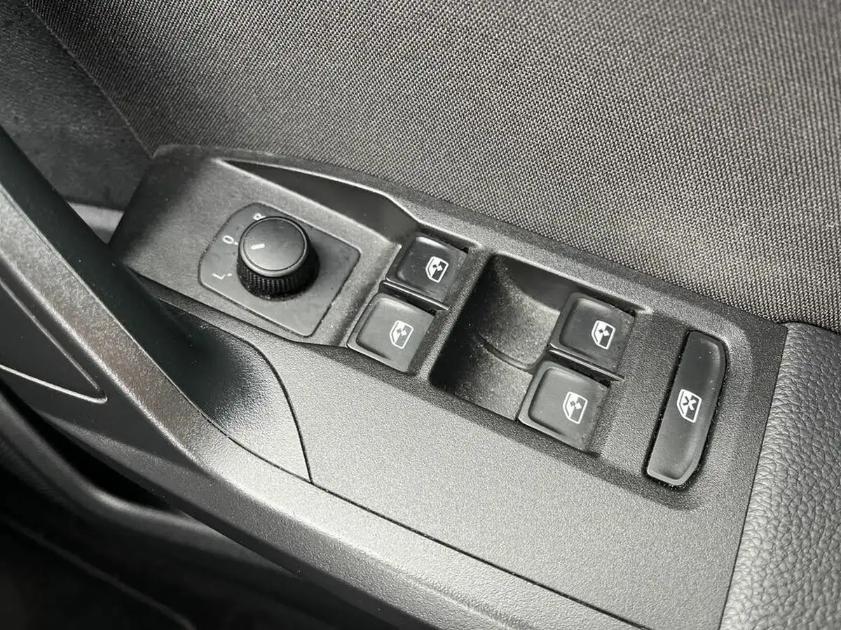 2022-seat-ibiza-10-tsi-fr-edition-110ps-big-25