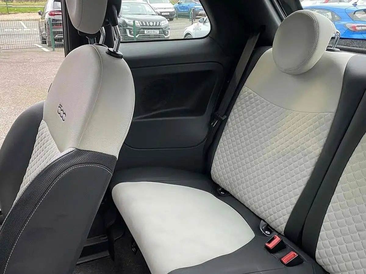 2022-fiat-500-10-dolcevita-big-27