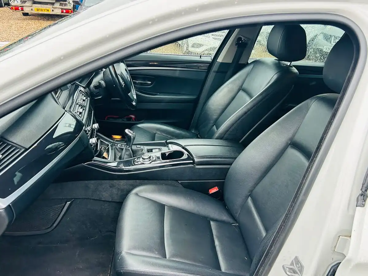 2014-bmw-5-series-big-13