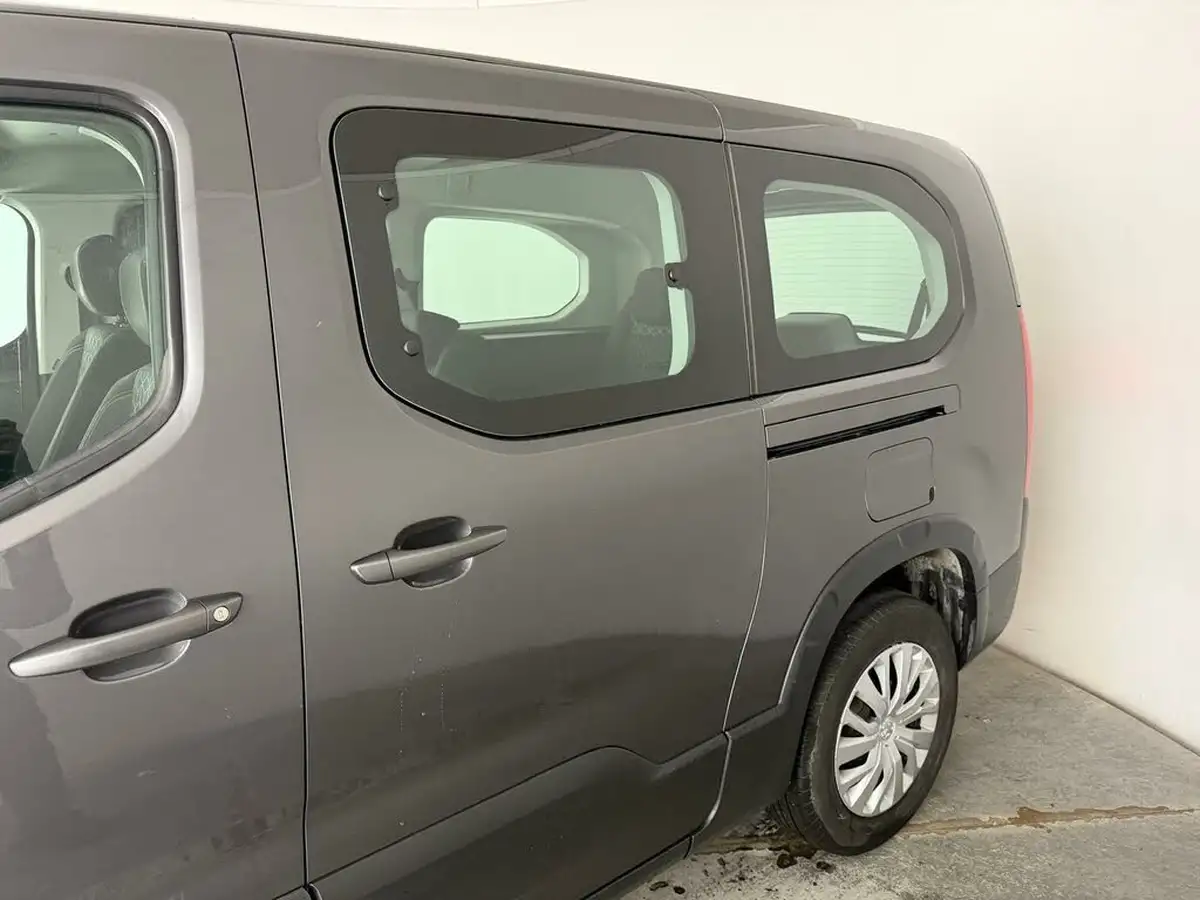 2020-peugeot-rifter-15-bluehdi-active-long7-seats-big-16