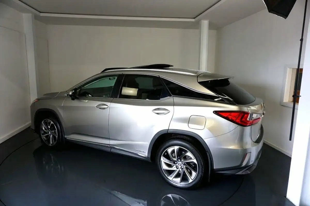 2019-lexus-rx-450h-35-takumi-big-4