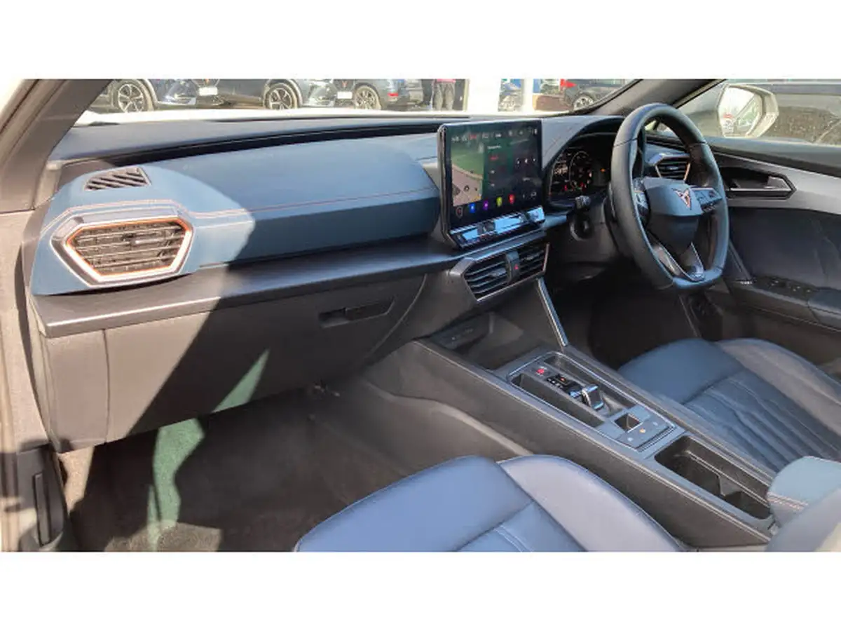 2024-cupra-formentor-14-e-hybrid-v2-big-8