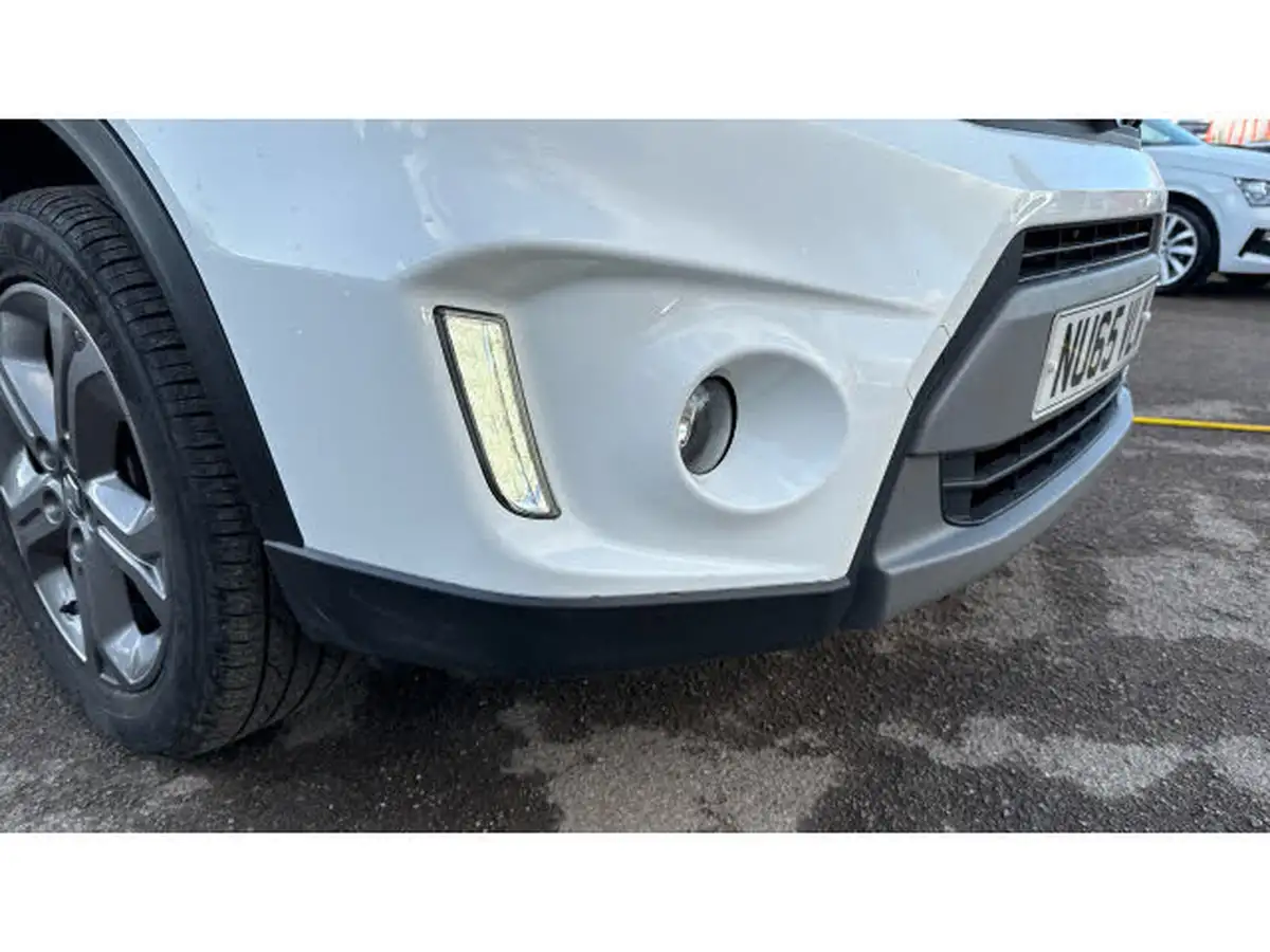 2015-suzuki-vitara-16-sz-t-big-44