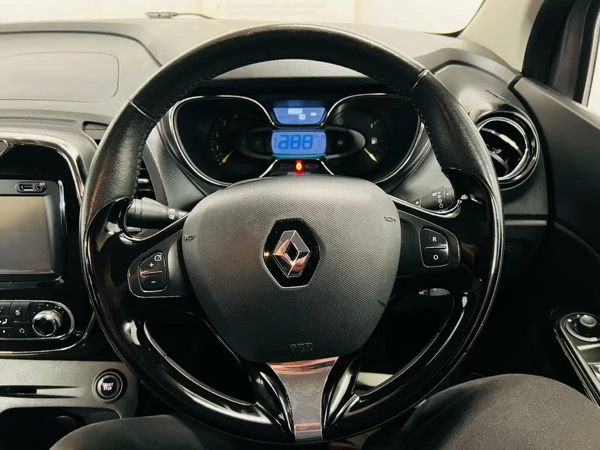 2014-renault-captur-15dci-dynamique-s-90bhp-ss-big-12