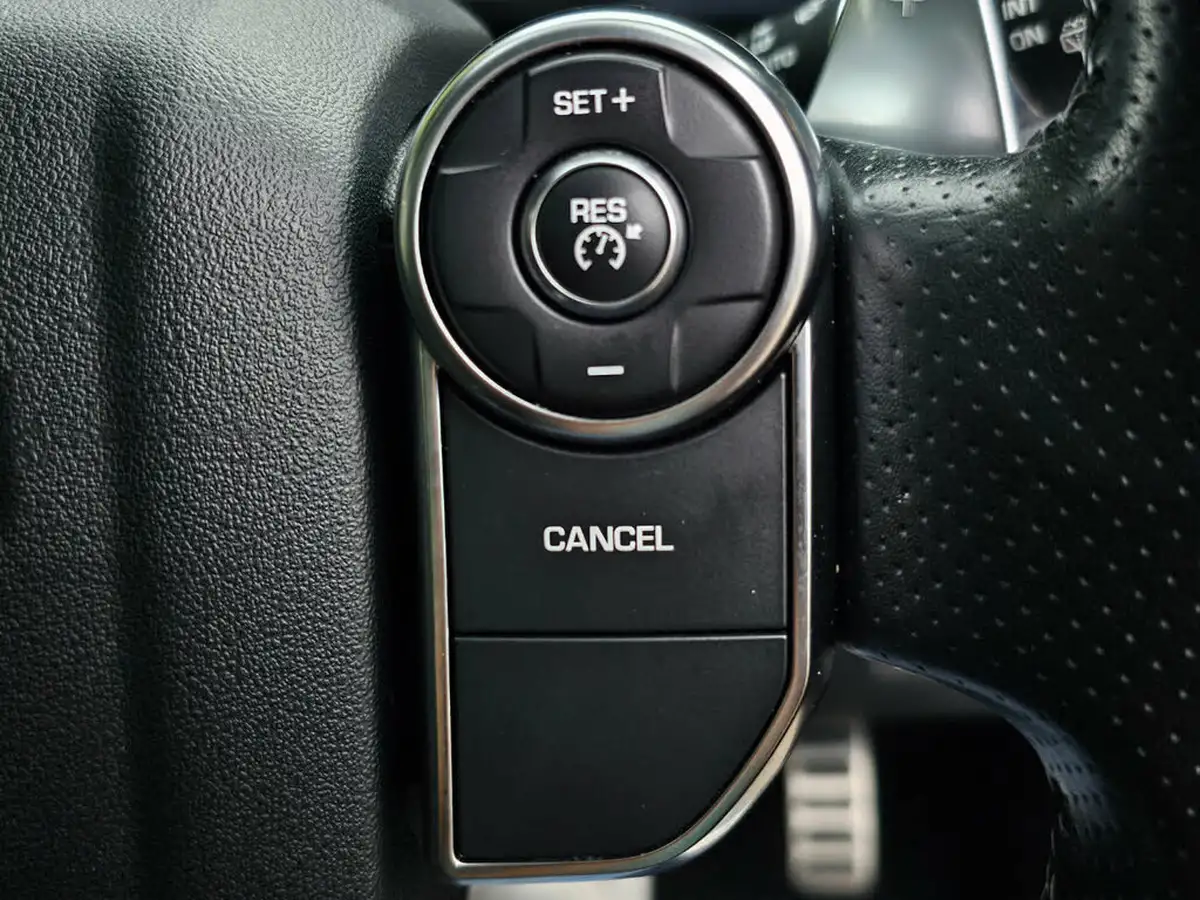 2017-land-rover-range-rover-sport-30-sd-v6-hse-dynamic-306hp-big-36