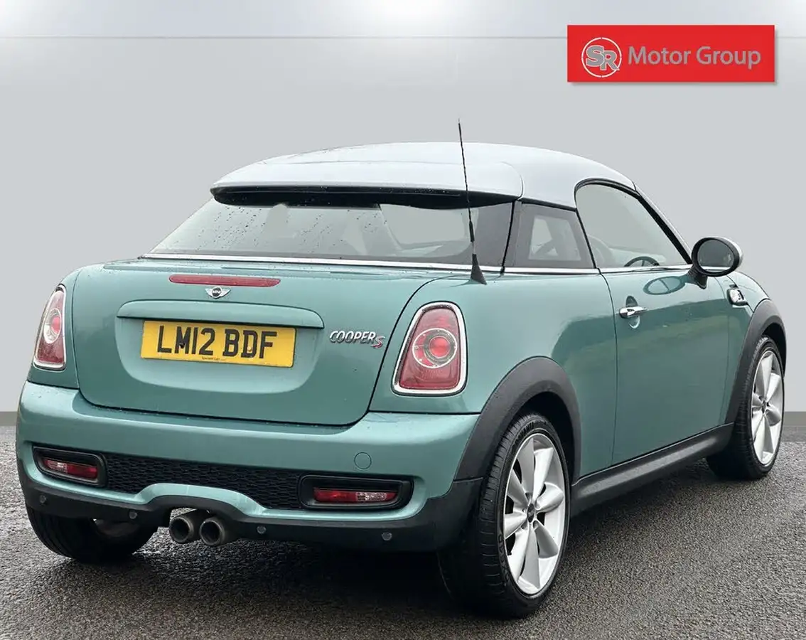 2012-mini-cooper-16-cooper-s-avenue-coupe-3d-big-5