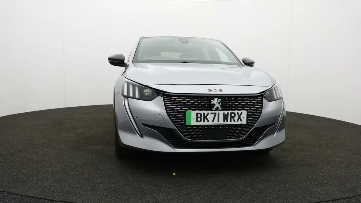 2021-peugeot-208-e-gt-50kwh-big-45