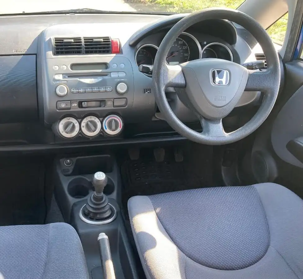 2008-honda-jazz-12-s-1246cc-big-4
