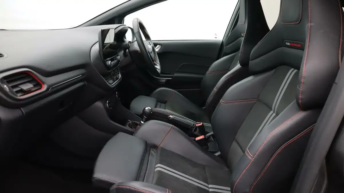 2022-ford-fiesta-15t-st-3-5d-big-14