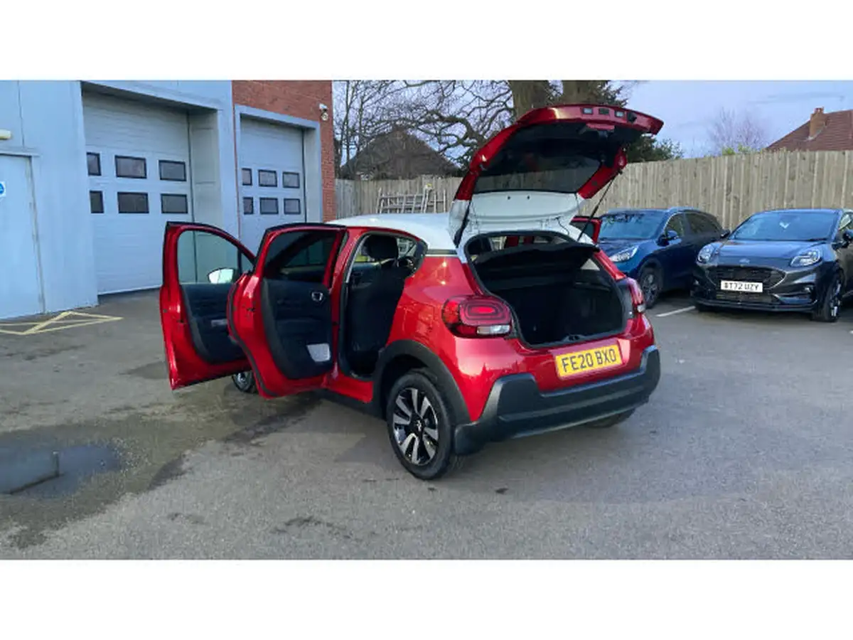 2020-citroen-c3-12-puretech-flair-82ps-big-45