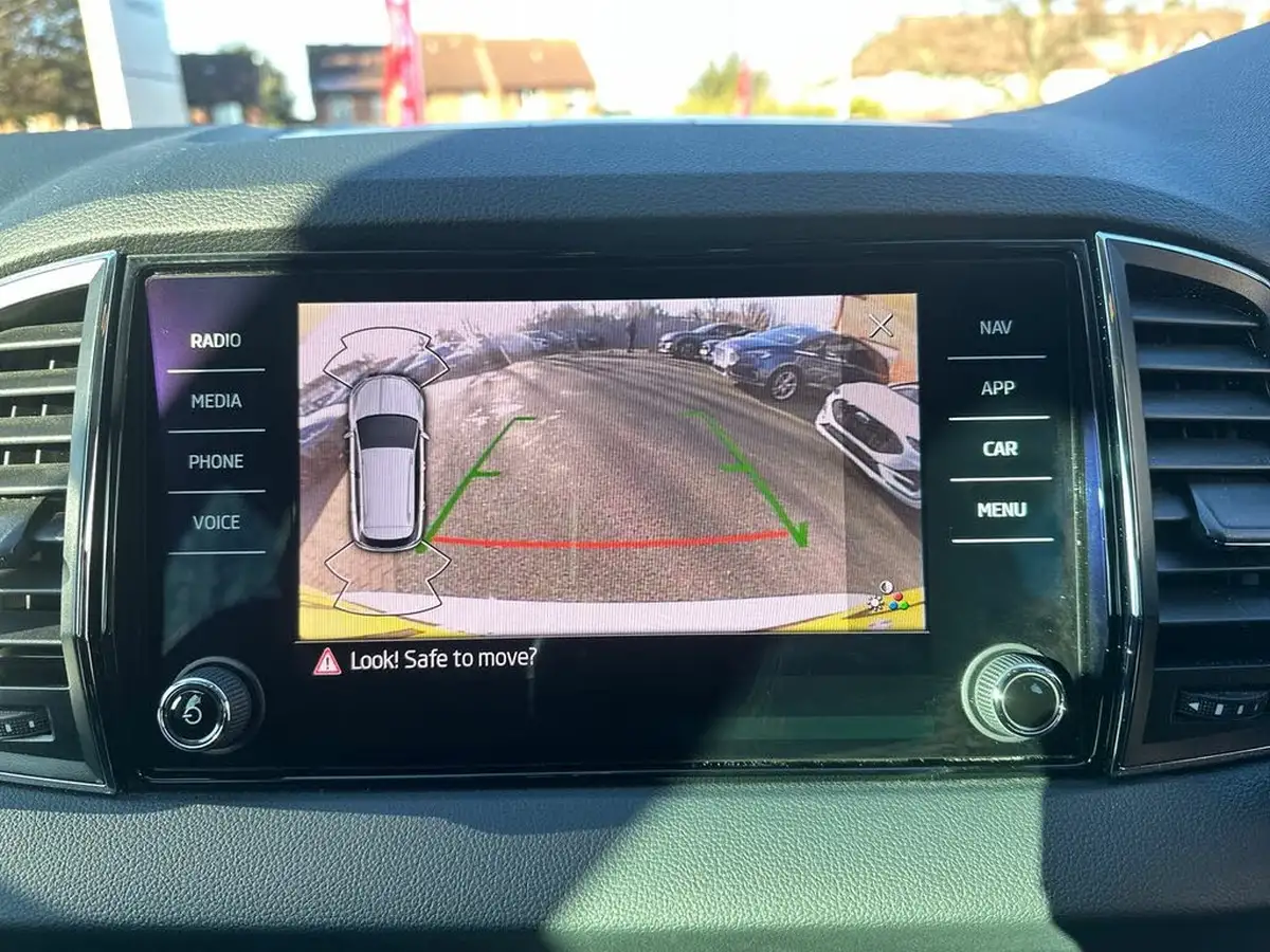 2022-skoda-karoq-15-tsi-se-l-dsg-big-34