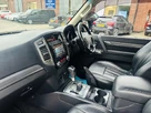 2018-mitsubishi-shogun-32td-warrior-187bhp-4x4-station-wagon-3d-auto-small-5