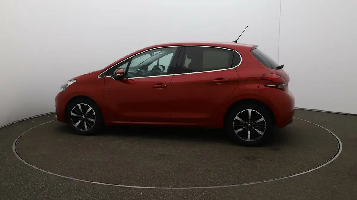 2019-peugeot-208-15-bluehdi-tech-edition-big-56