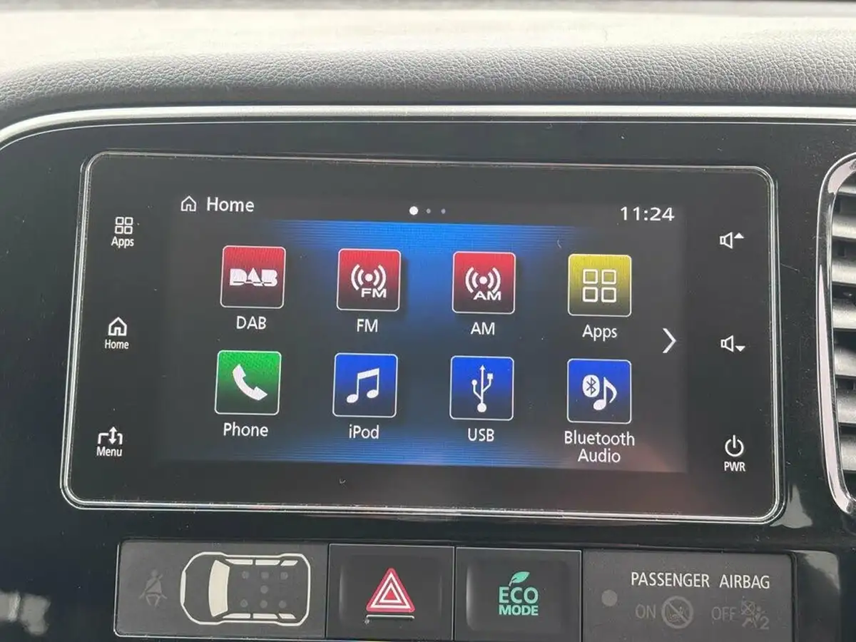 2018-mitsubishi-outlander-20-4h-phev-big-27