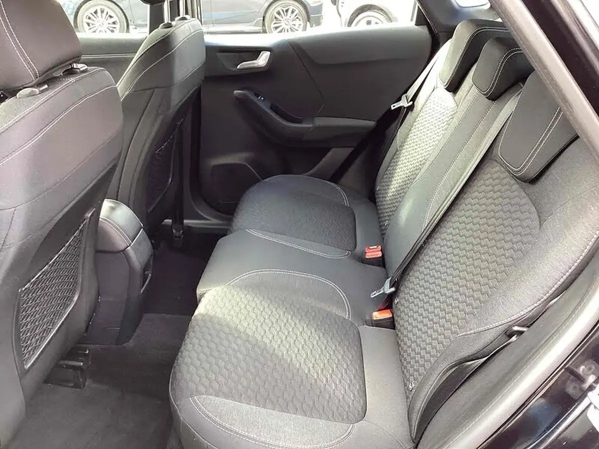 2021-ford-puma-suv-10-titanium-125ps-hybrid-mhev-big-29