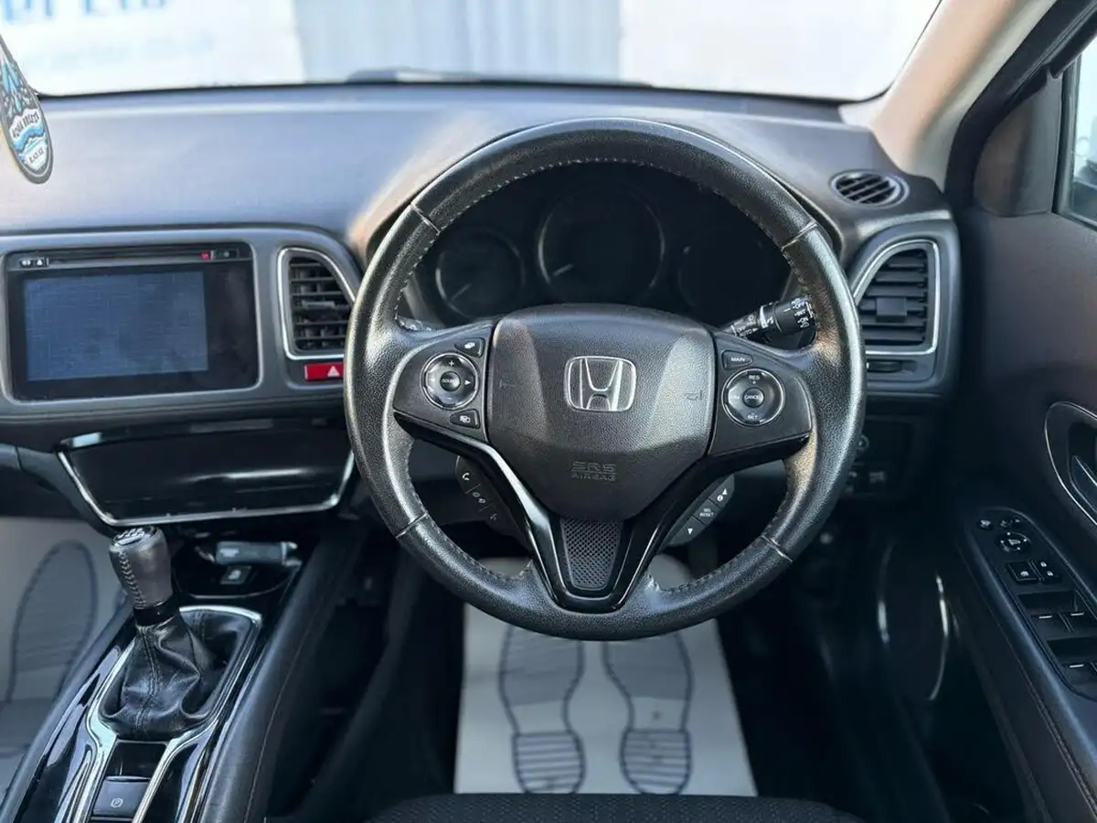 2015-honda-hr-v-15-i-vtec-se-big-10