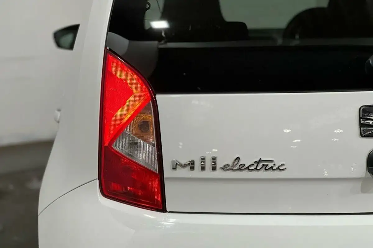 2021-seat-mii-e-big-18