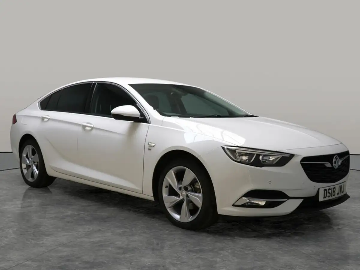 2018-vauxhall-insignia-grand-sport-15-turbo-sri-nav-big-5