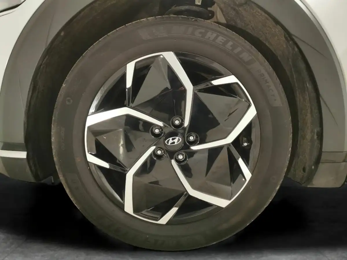 2022-hyundai-ioniq-5-e-se-connect-big-21