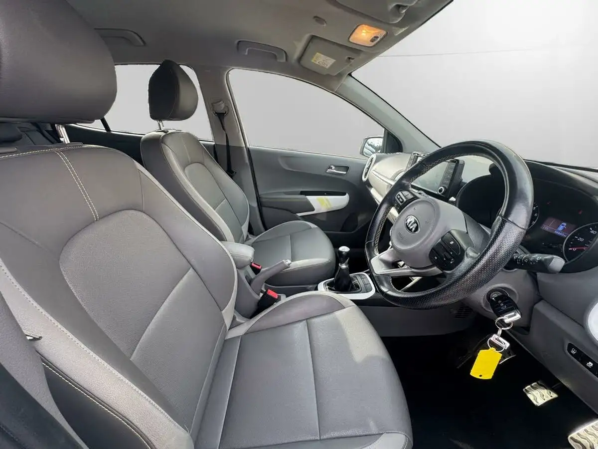 2018-kia-picanto-125-x-line-big-11