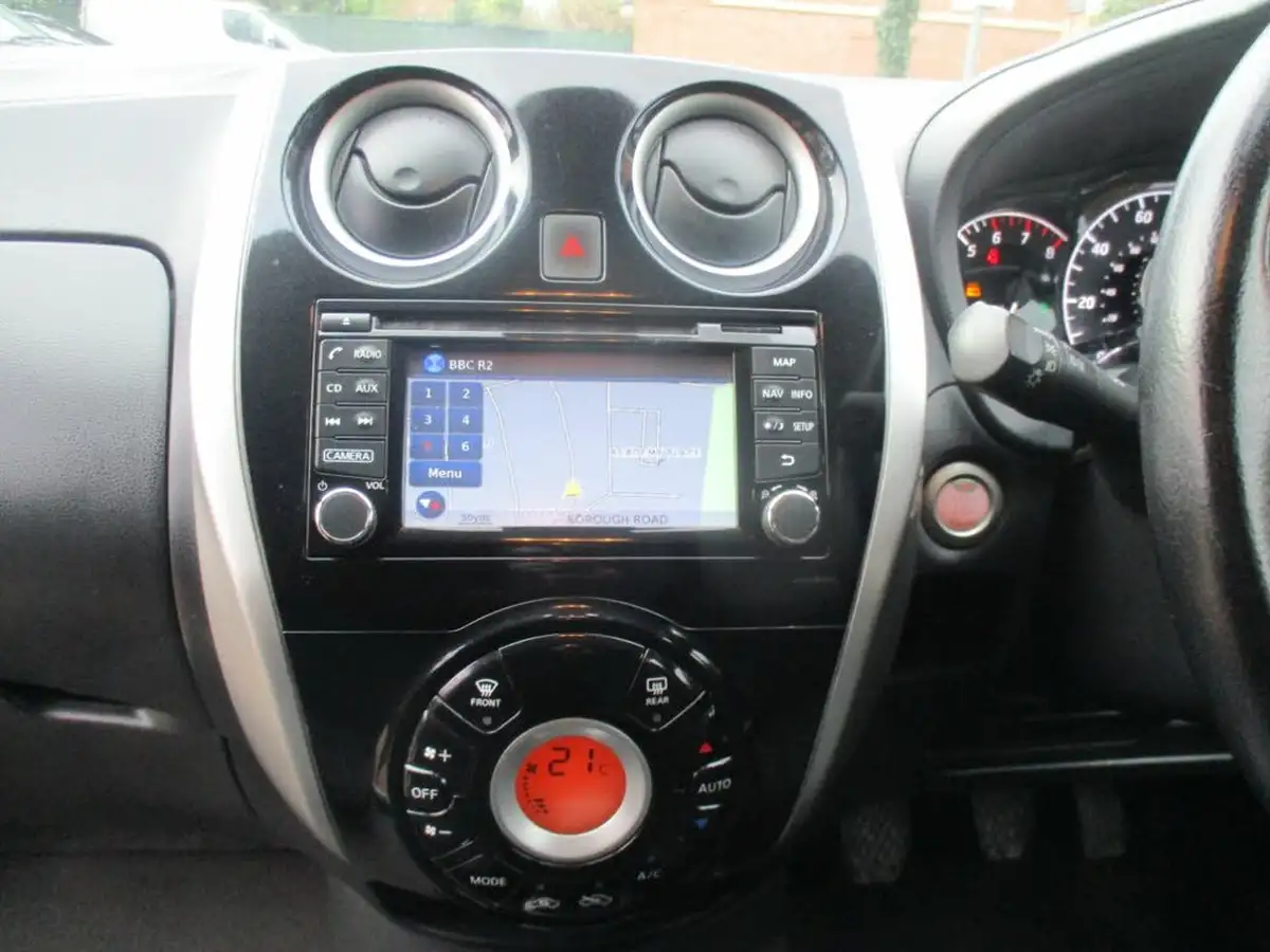 2015-nissan-note-12-dig-s-tekna-big-1