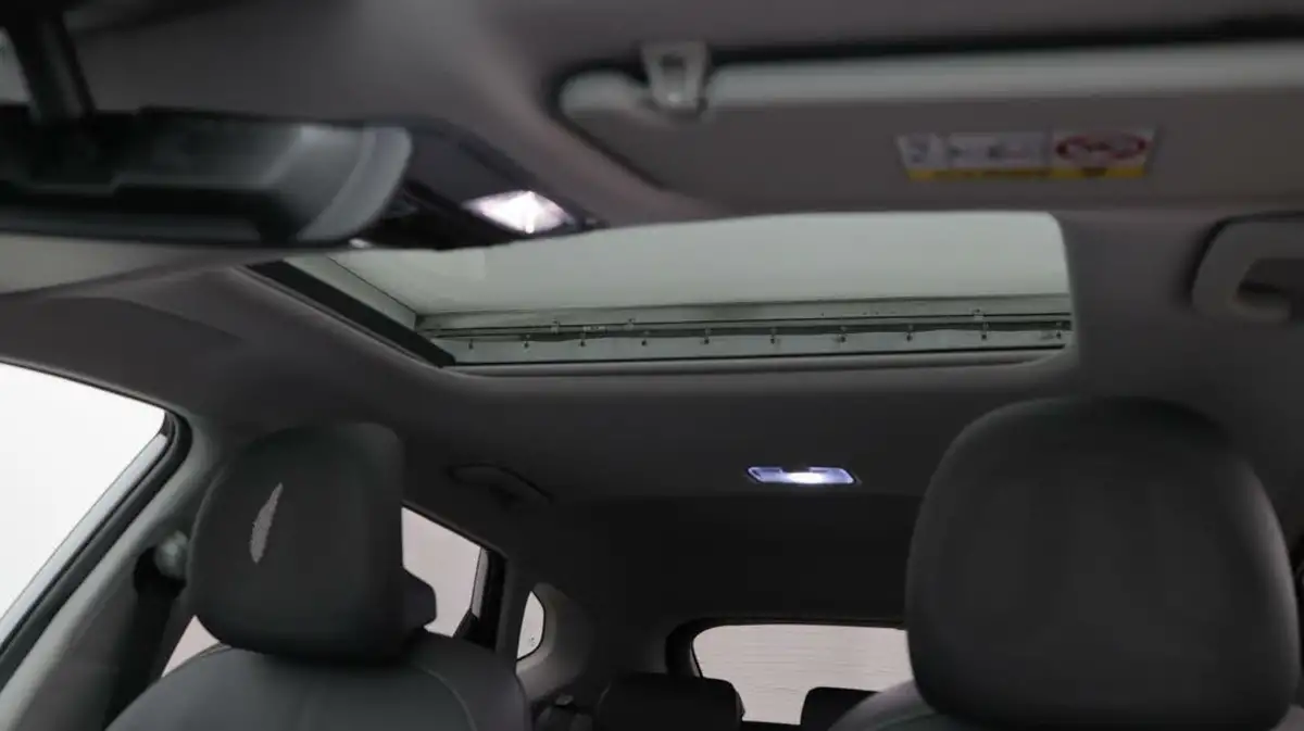 2024-hyundai-kona-e-ultimate-218ps-65kwh-big-22