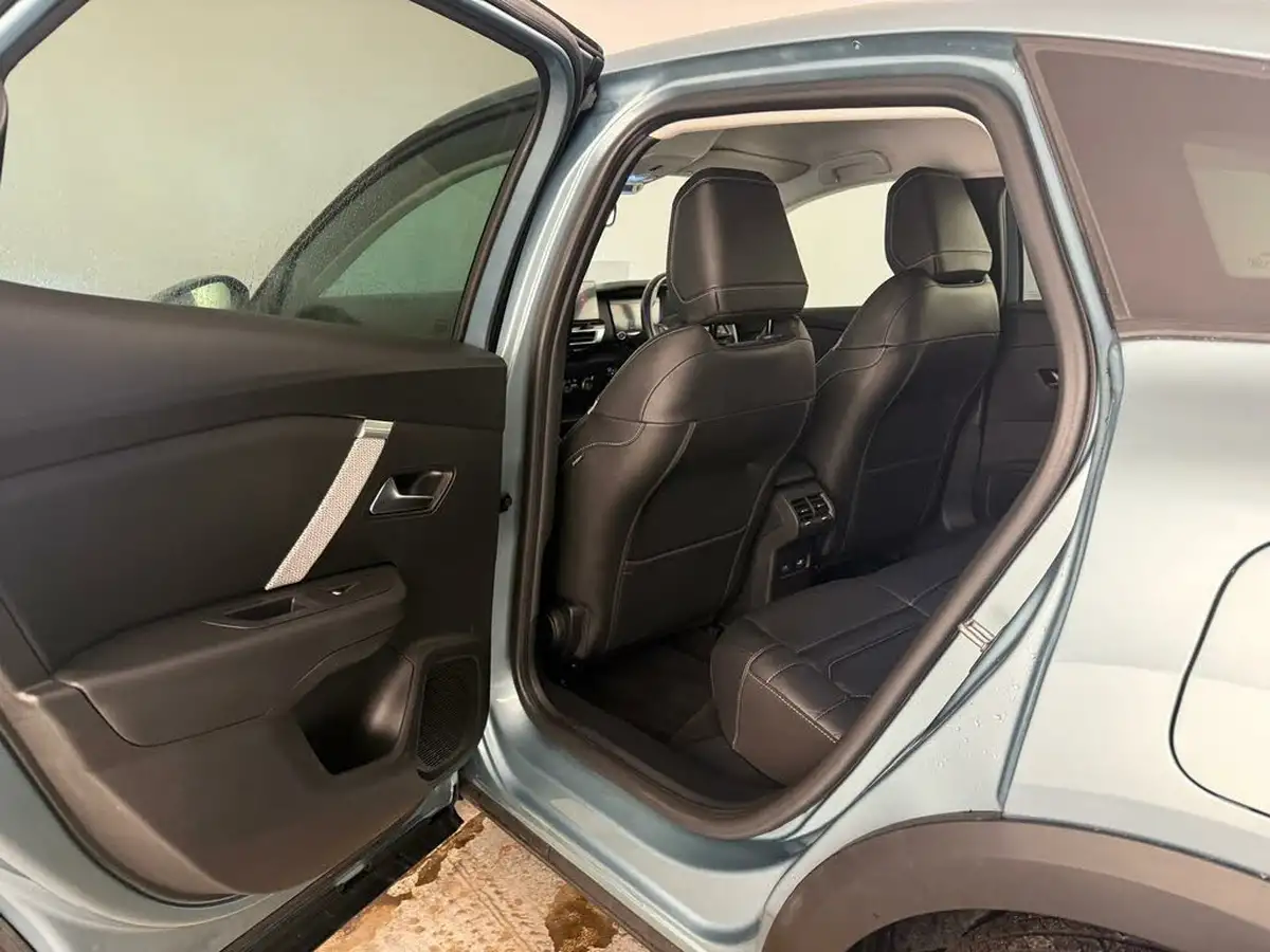 2021-citroen-c4-12-puretech-shine-plus-130ps-big-12